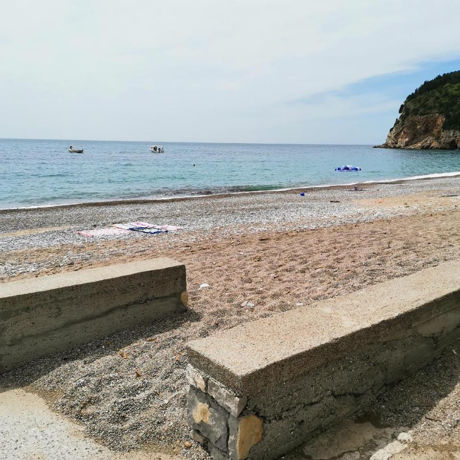 Guest House Radulovic Petrovac Dış mekan fotoğraf